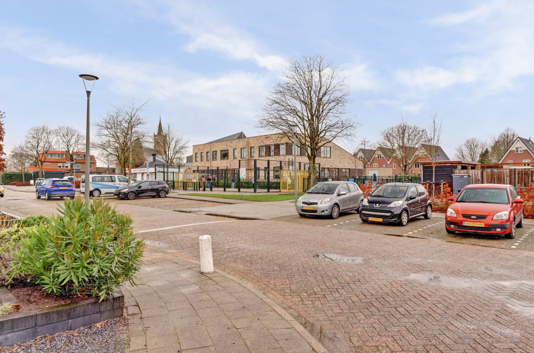 Photo 42 of Pinksterbloemstraat 8