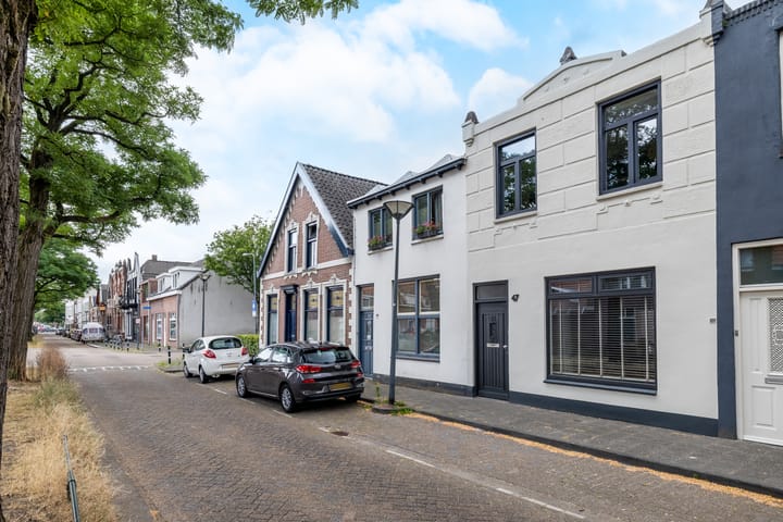 Foto 40 van Dijklaan 47