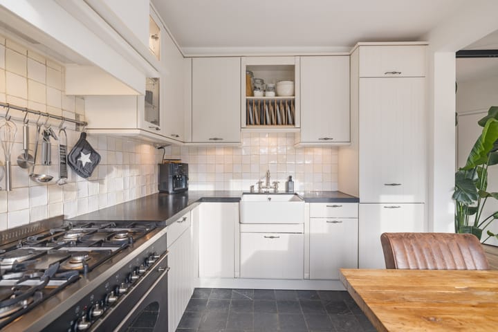 Photo 18 of Mauritsstraat 9