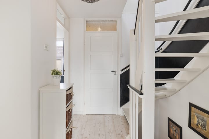 Photo 32 of Mauritsstraat 9