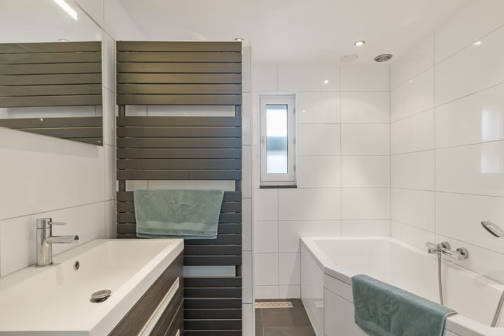 Photo 36 of Mauritsstraat 9