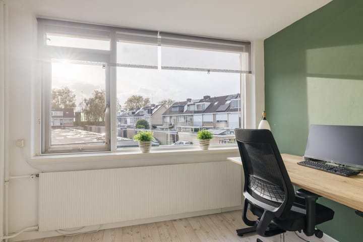 Photo 43 of Mauritsstraat 9