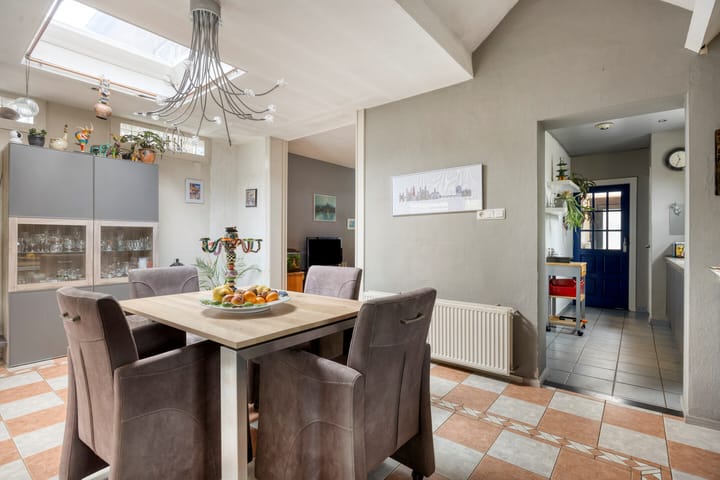 Photo 11 of Sint Josephstraat 53