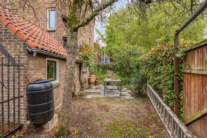 Photo 27 of Sint Josephstraat 53