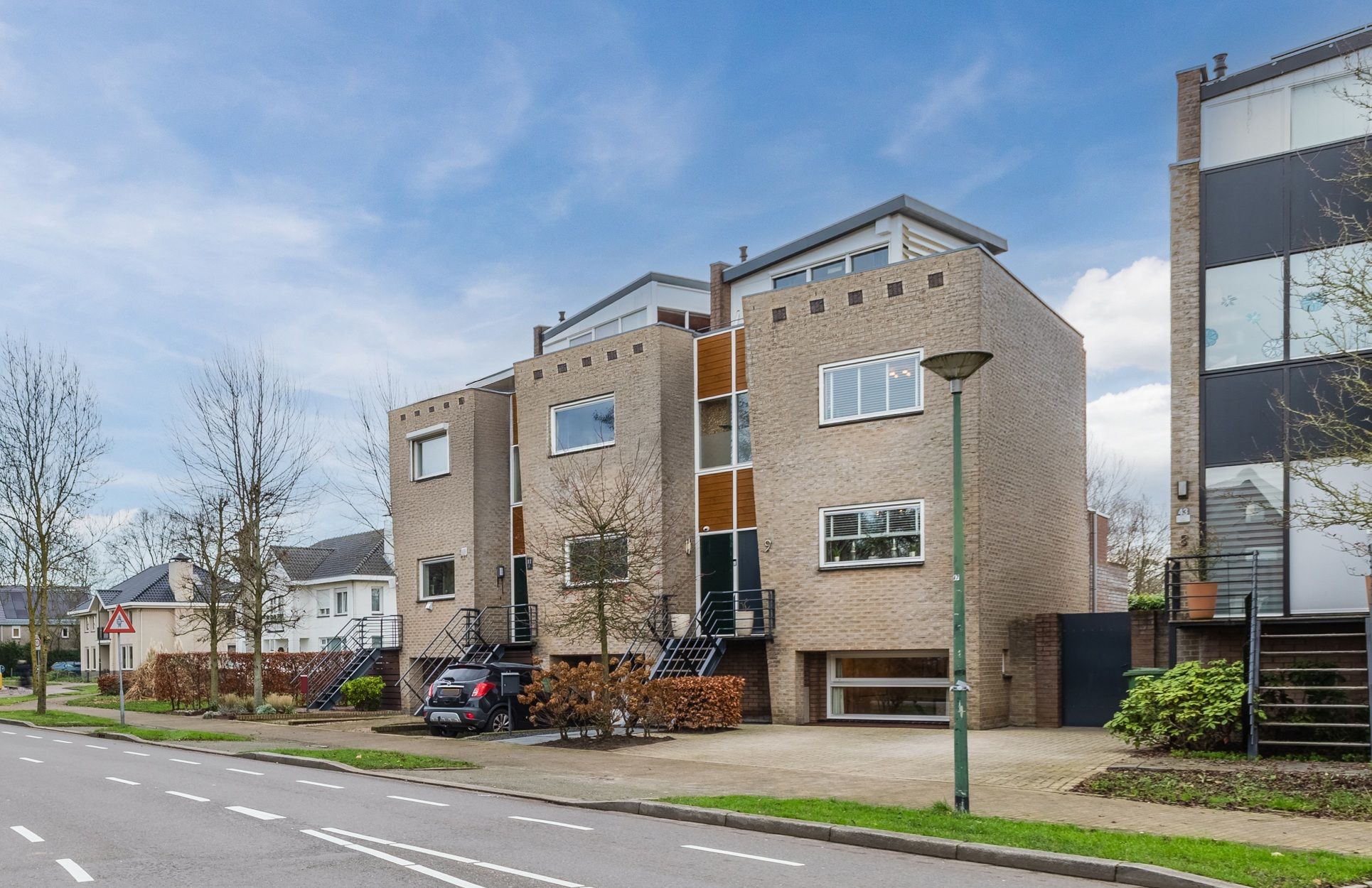 Buying a house in The Netherlands., Slenk 9