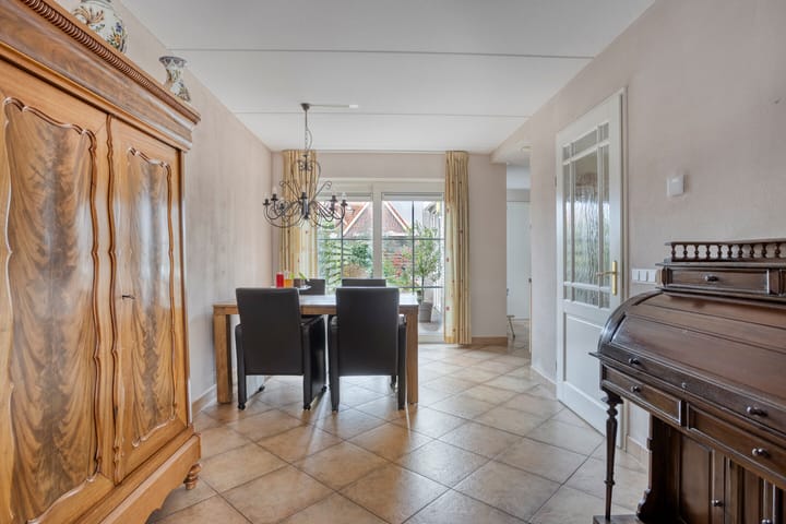 Foto 13 van Martinus Nijhoffstraat 10