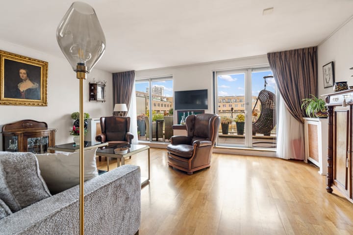 Photo 2 of Ronald Ketellapperstraat 31