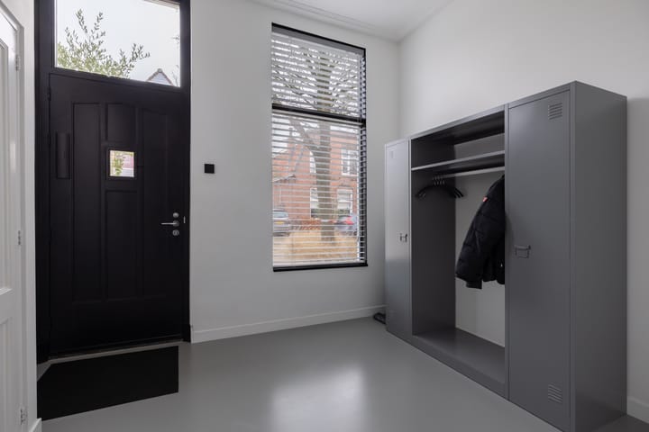 Photo 12 of Kloosterstraat 36