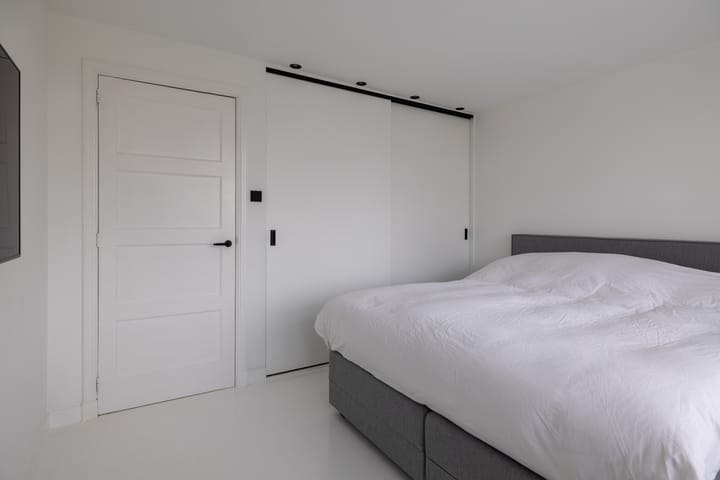 Photo 34 of Kloosterstraat 36