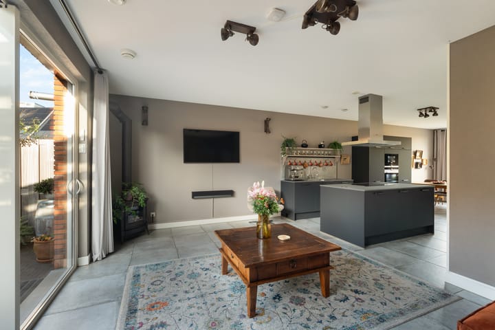 Photo 13 of Van Tijenstraat 14