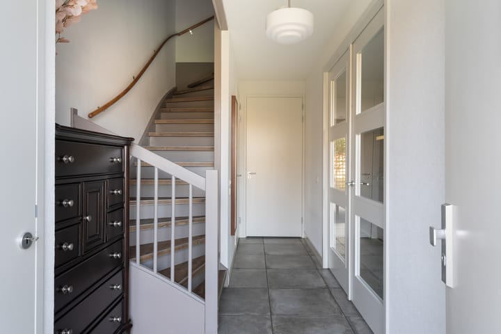 Photo 20 of Van Tijenstraat 14