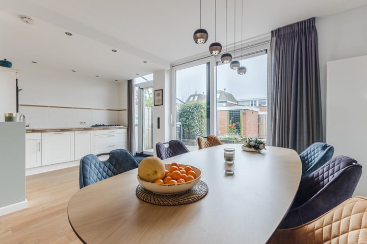 Photo 17 of Pascalstraat 52