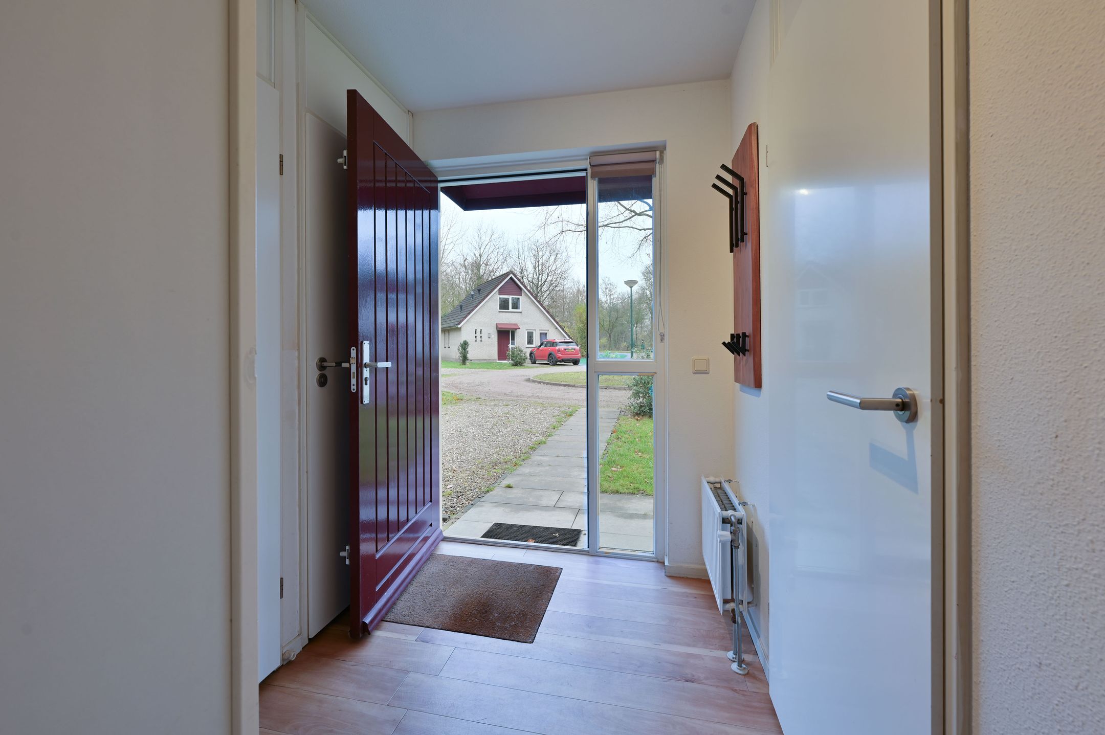 3-bedroom freehold villa in Braamt — photo 4 of 5