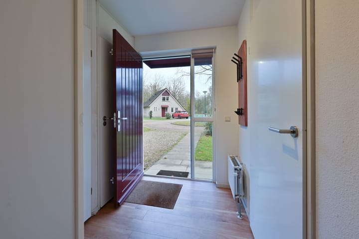 Foto 4 van Landweerswal 2-204