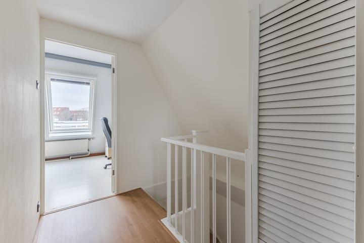 Photo 39 of Pascalstraat 52