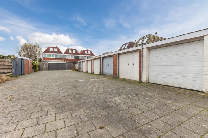 Photo 48 of Pascalstraat 52