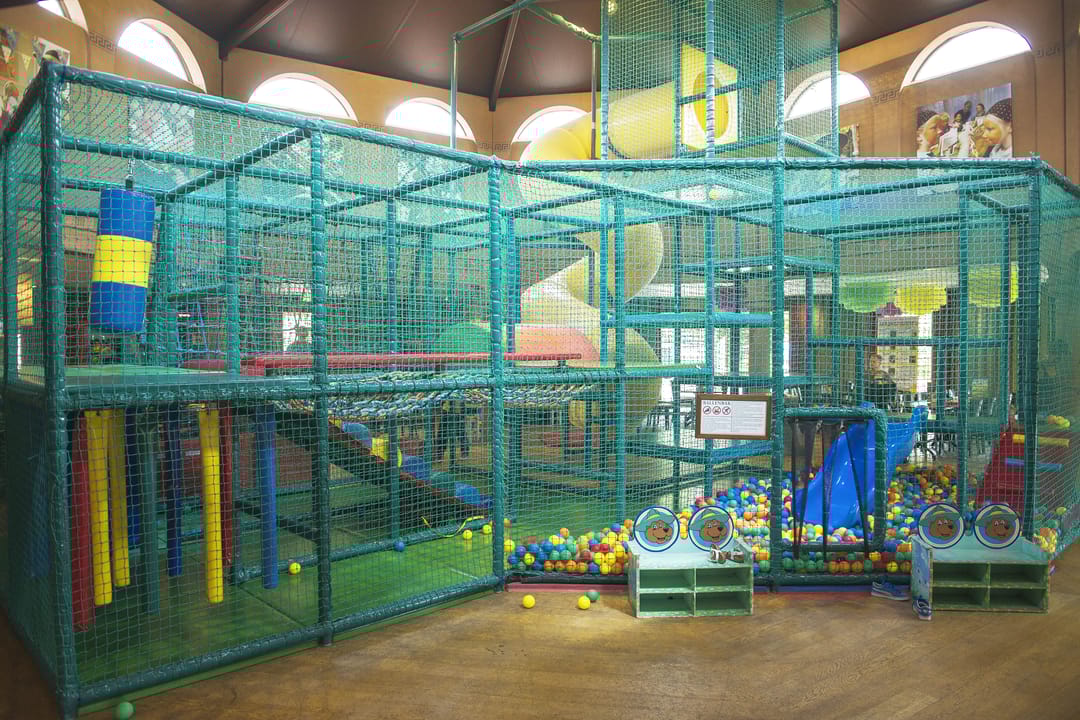 Foto 22 van Landweerswal 2-204