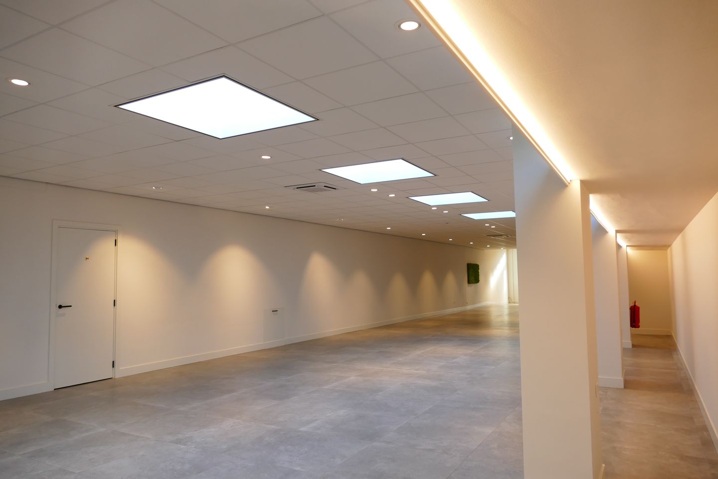 View photo 5 of Stationsstraat 28-A