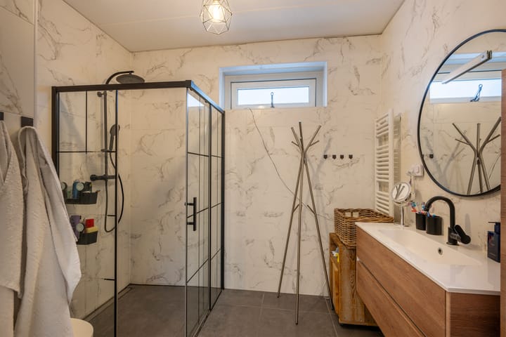 Photo 28 of IJsvogelstraat 27