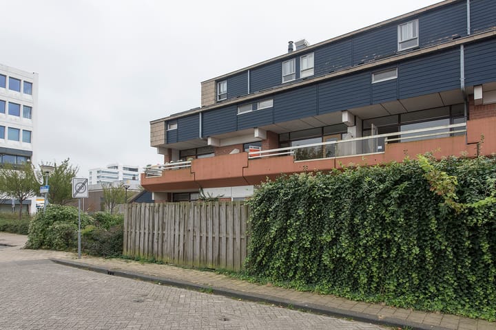 Photo 3 of Bastion 323