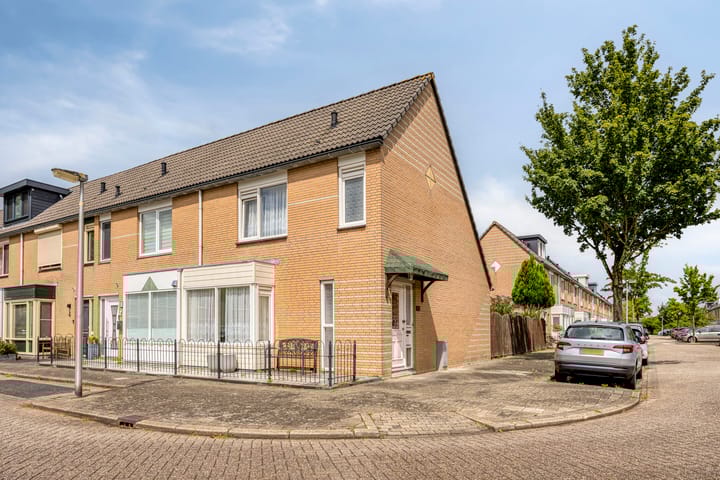 Photo 2 of Drontermeer 138