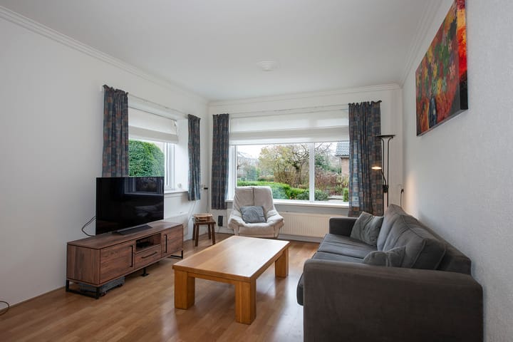 Photo 2 of Plevierstraat 11