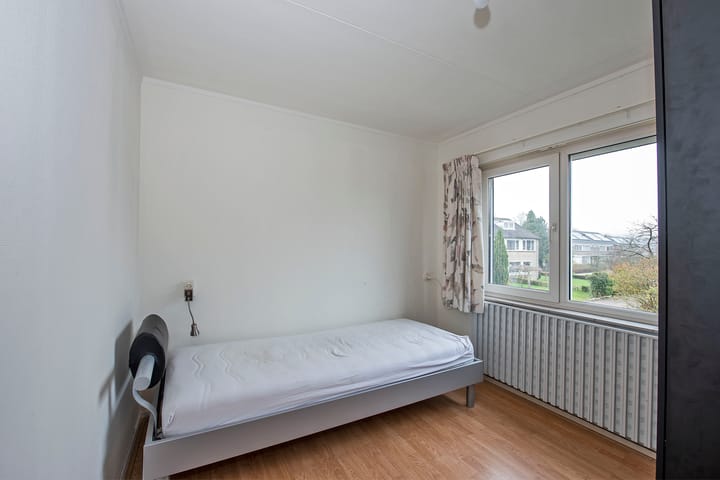 Photo 18 of Plevierstraat 11