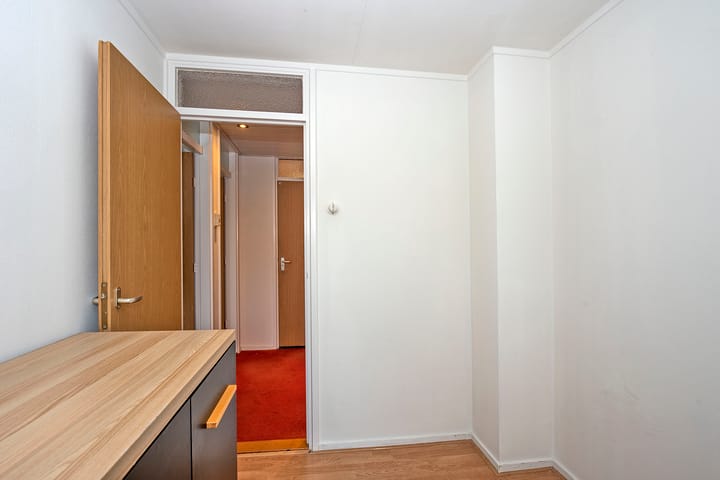 Photo 21 of Plevierstraat 11