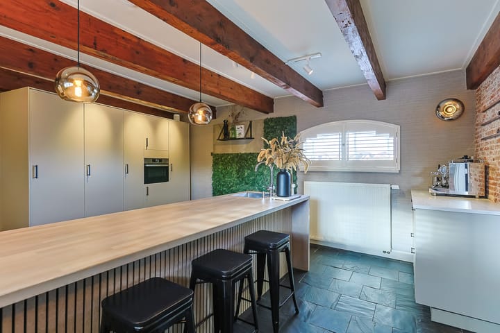 Photo 33 of Molenstraat 2-B