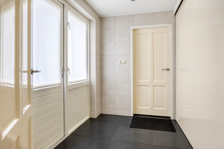 Foto 12 van Esdoornstraat 16