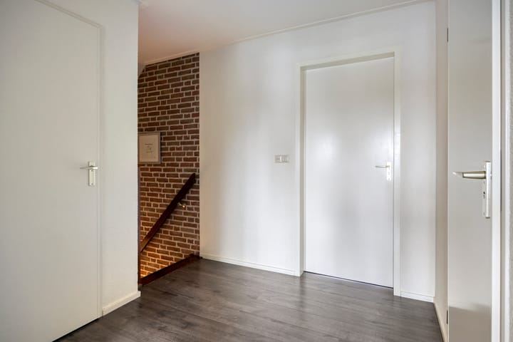 Foto 15 van Esdoornstraat 16