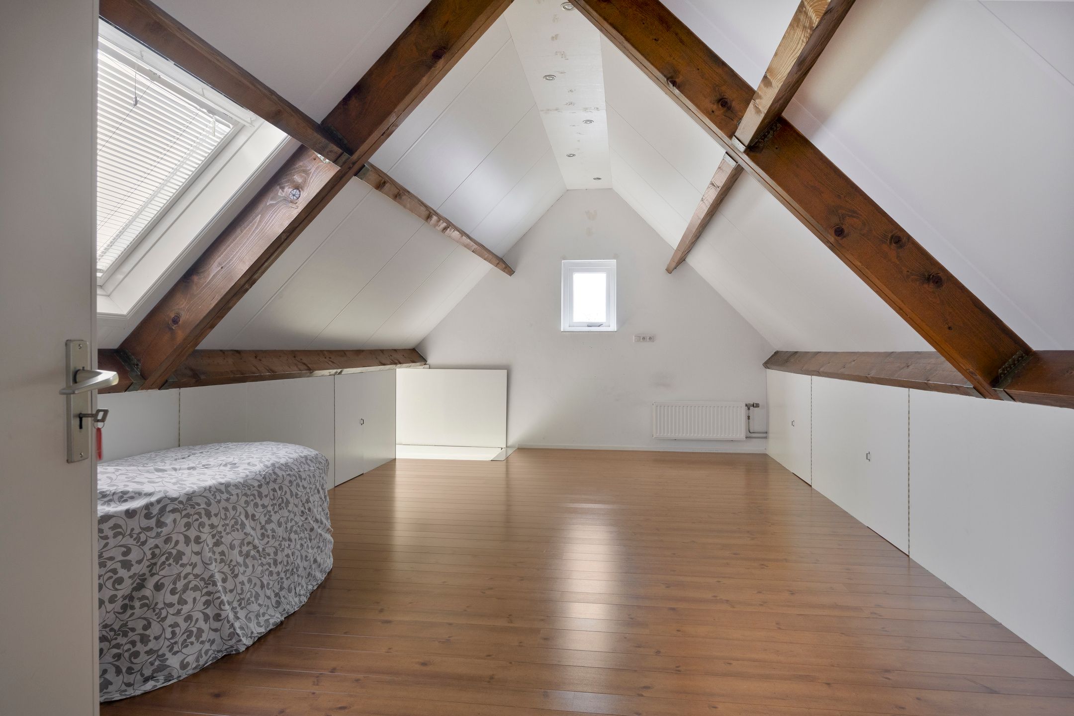 Foto 24 van Esdoornstraat 16