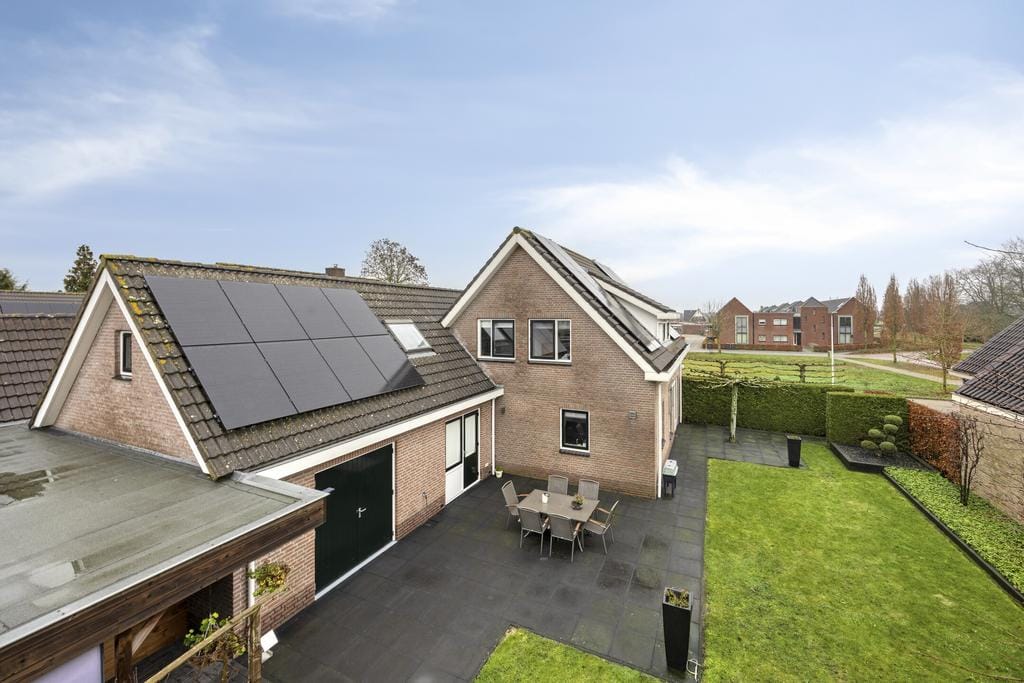 Foto 26 van Esdoornstraat 16