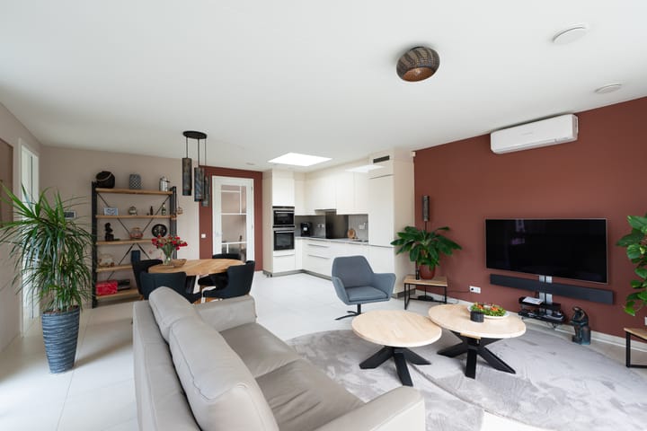 Photo 18 of Corellistraat 28-A