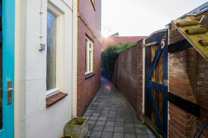 Photo 23 of Brinkstraat 92