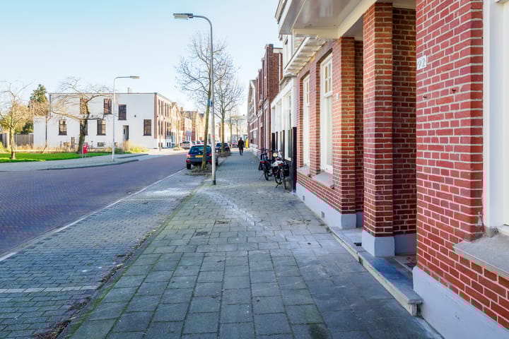 Photo 39 of Brinkstraat 92