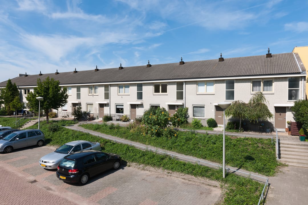Tussenwoning aan Sri Lanka Bastion 6, Velserbroek