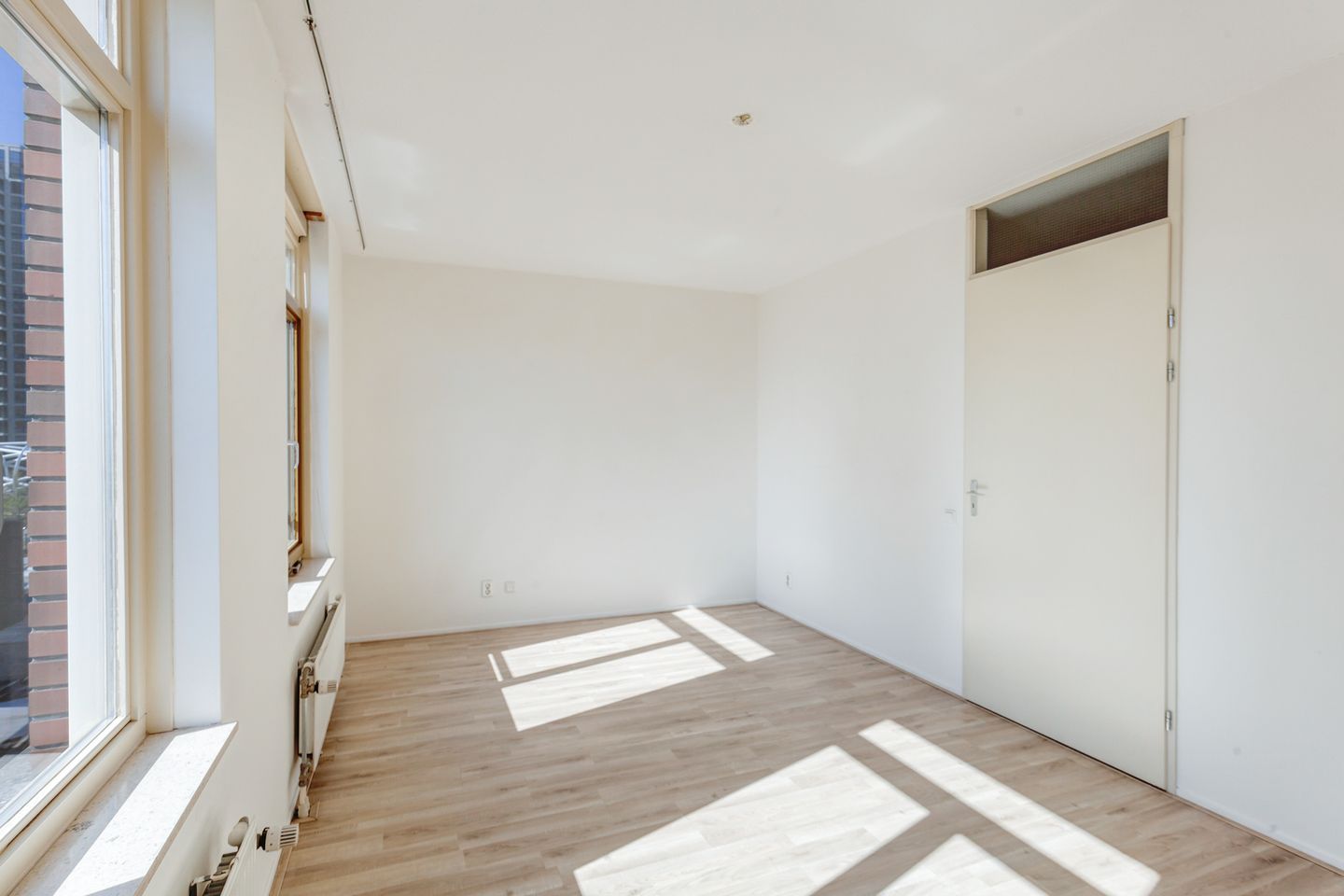 Photo 10 of Louise Henriëttestraat 153