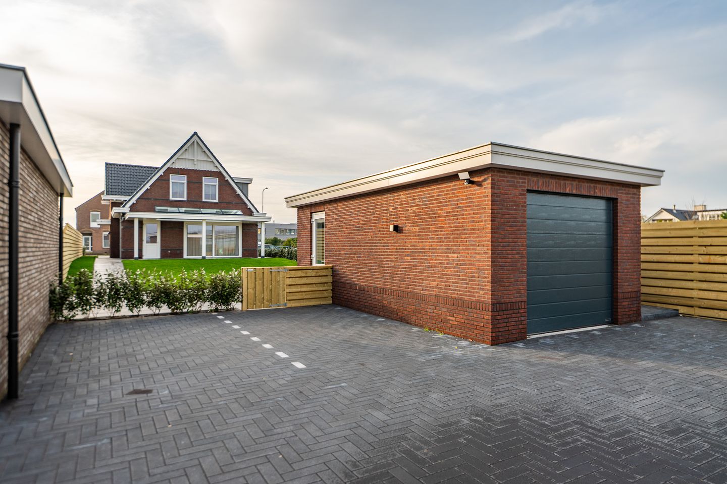 Photo 19 of 's-Gravendamseweg 48