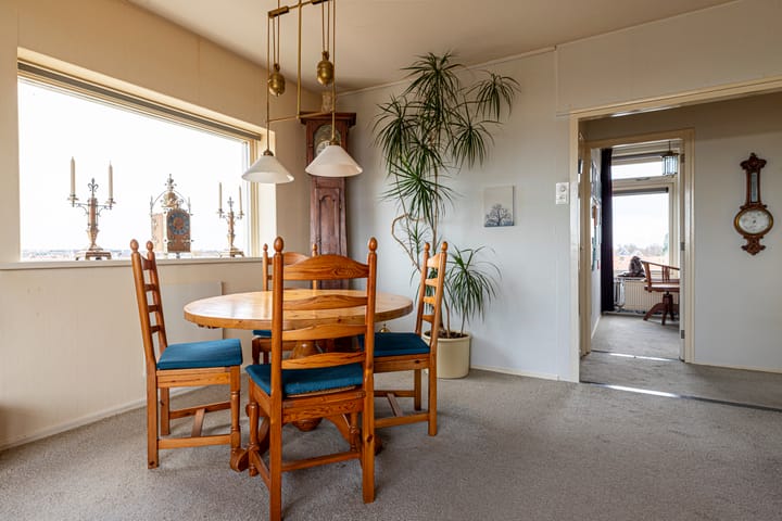 Photo 14 of Bunchestraat 34