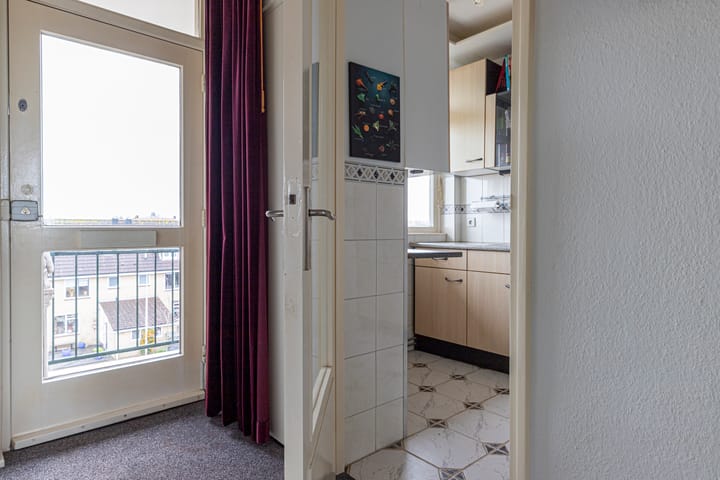 Photo 15 of Bunchestraat 34