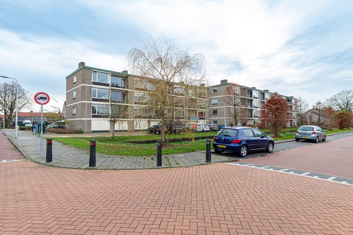 Photo 35 of Bunchestraat 34