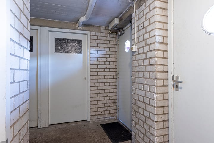 Photo 36 of Bunchestraat 34