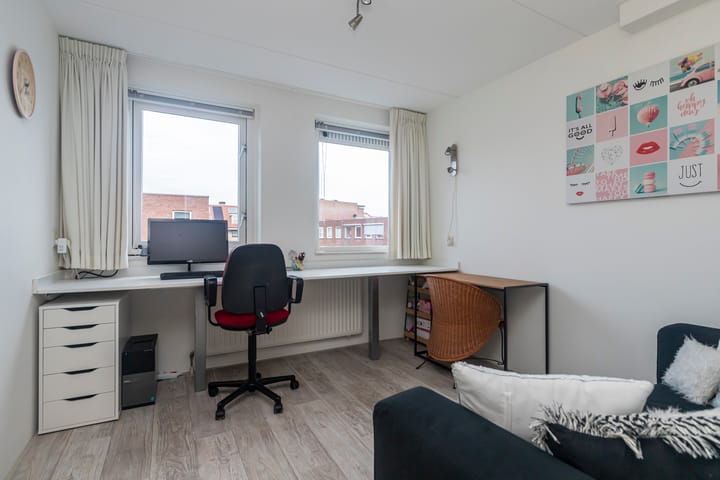 Foto 35 van Waterlandsingel 99