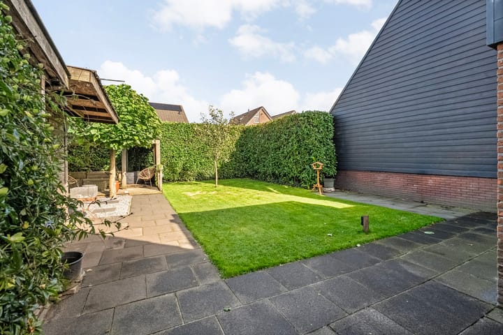 Foto 4 van Kerkweg 7-B