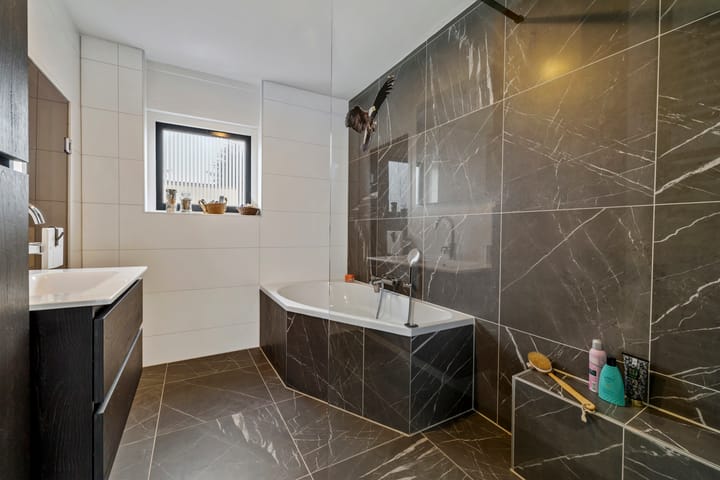 Photo 19 of Kakistraat 11