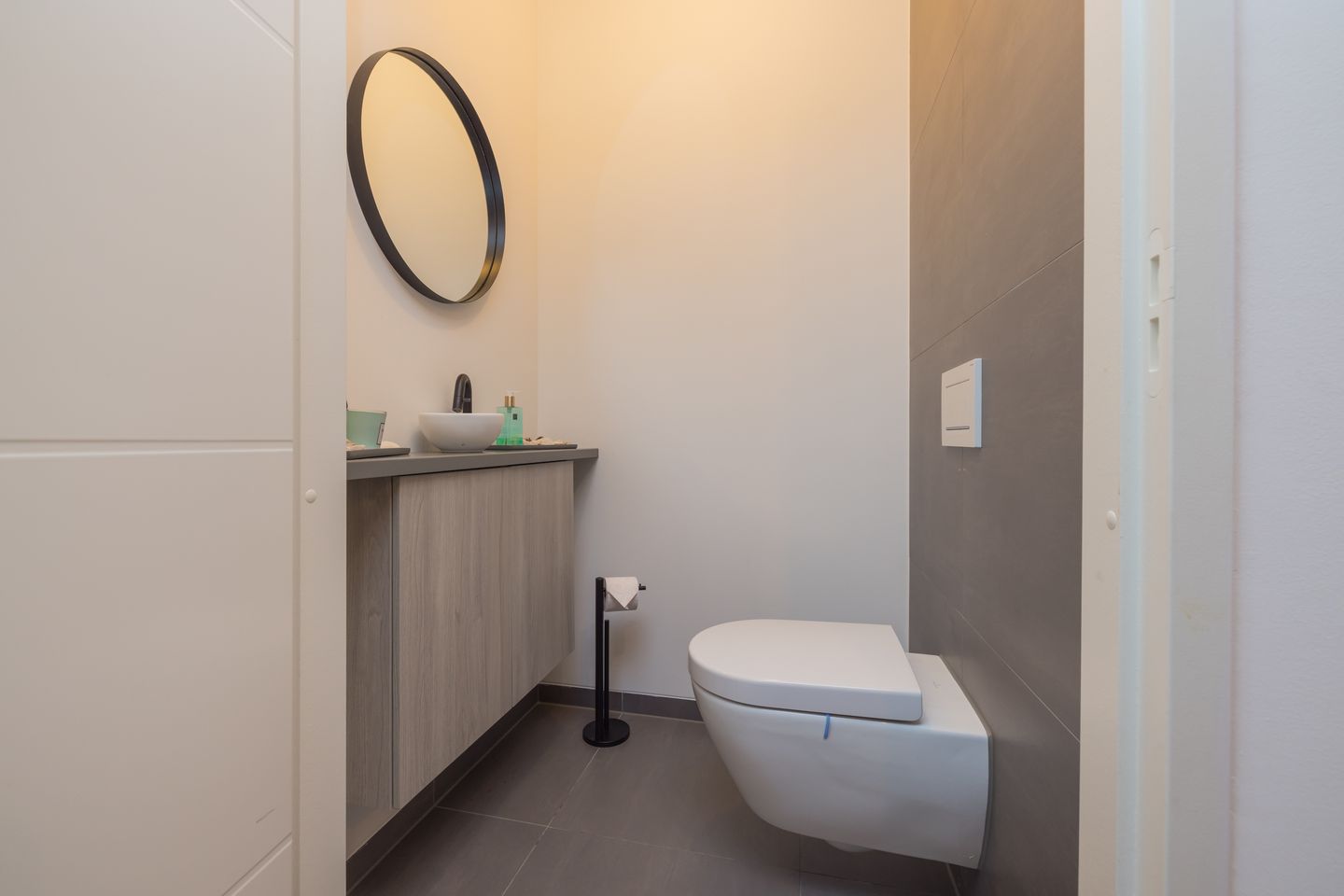 Photo 20 of Jan Lutgensstraat 10