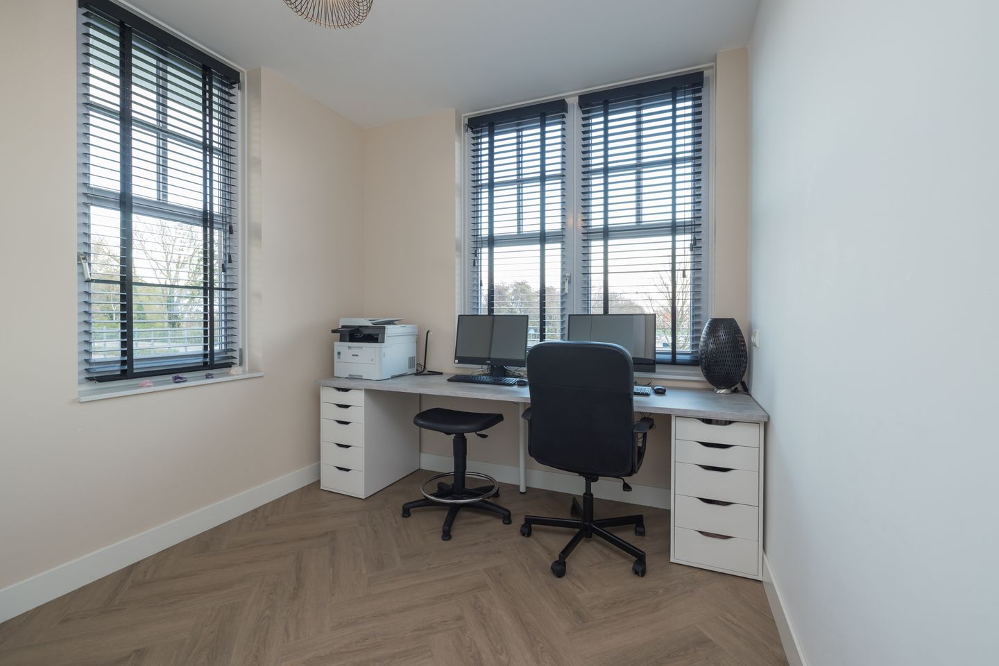 Photo 29 of Jan Lutgensstraat 10