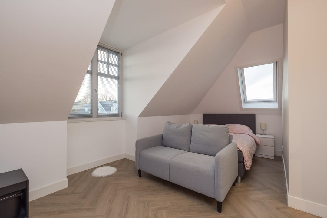 Photo 32 of Jan Lutgensstraat 10