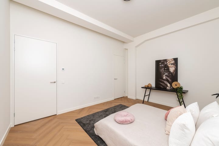 Photo 12 of Van Bylandtstraat 25-B